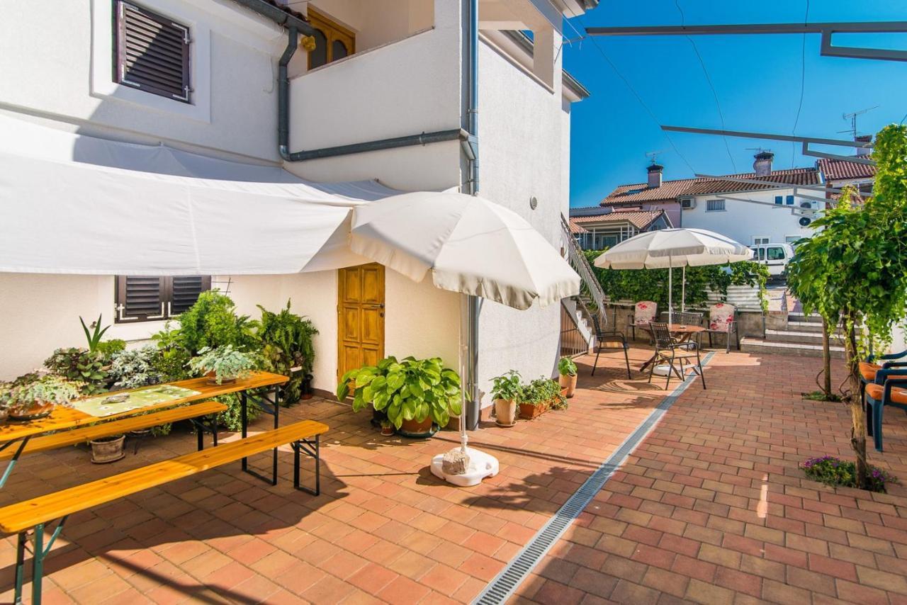 Apartments Pernar Poreč Extérieur photo