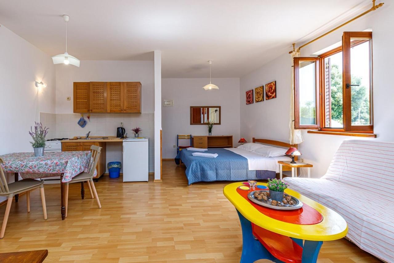 Apartments Pernar Poreč Extérieur photo