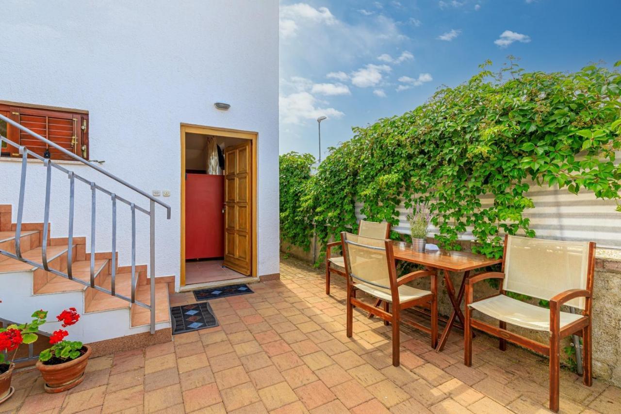 Apartments Pernar Poreč Extérieur photo